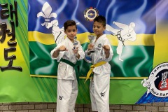 1f2e2580-b0f1-4015-81b7-c190c554a206-Large