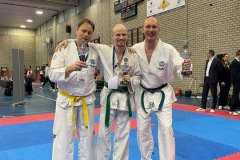 7ea0db37-afe7-49ba-87e2-7dbb35eb4653-Large