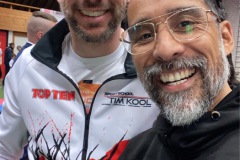 993E1DFE-5D98-4040-9EF1-B6352A11BCAA-Large